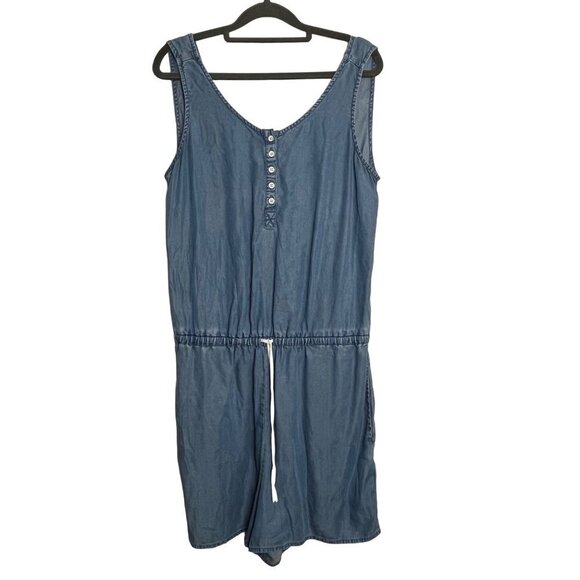 Beach Lunch Lounge Open Back Sleeveless Chambray‎ Romper Size Medium - Picture 1 of 10